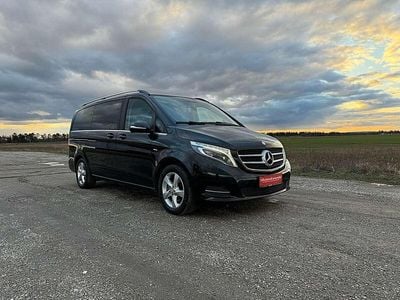 Gebraucht Mercedes V220 Avantgarde 163 PS (119 kW) 2015 Schwarz Van / Kleinbus