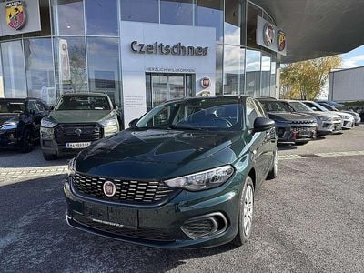 Grün Gebraucht 2019 Fiat Tipo Pop Kombi | € 9.990 (Guter Preis)