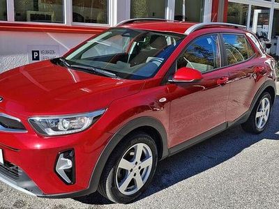 Gebraucht Kia Stonic Silver 99 PS (72 kW) 2021 SUV