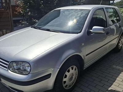 Silber Gebraucht 2002 VW Golf IV Limousine | € 997 (Superpreis)