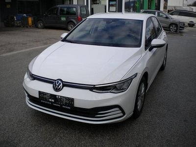 Gebraucht VW Golf VIII 90 PS (66 kW) 2020 Weiss  normal