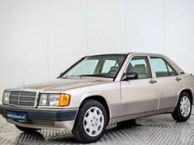 Gebraucht Mercedes 190 126 PS (92 kW) 1989 Grau Limousine