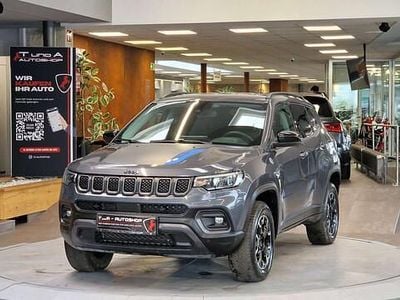 Grau Gebraucht 2022 Jeep Compass SUV | € 26.980 (Fairer Preis)