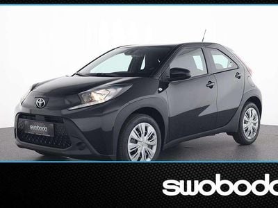 Night sky black schwarz Neu 2025 Toyota Aygo X Play SUV | € 15.980 (Fairer Preis)