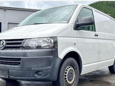 Weiß Gebraucht 2014 VW Transporter Van | € 10.850