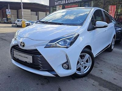 Gebraucht Toyota Yaris Active 72 PS (52 kW) 2019 Weiß Limousine