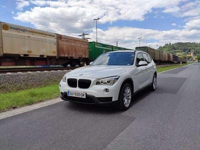 Gebraucht BMW X1 Sport Line 143 PS (105 kW) 2012 Weiß SUV