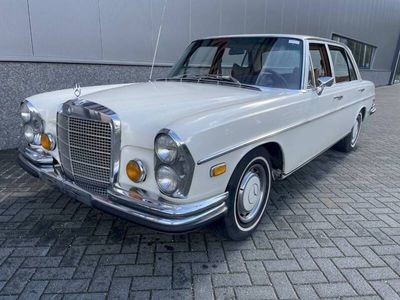 Mercedes 280