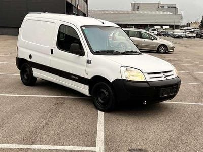 Gebraucht Citroën Berlingo 69 PS (50 kW) 2008 Weiß Van / Kleinbus