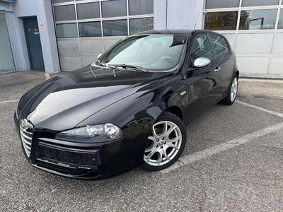Schwarz Gebraucht 2009 Alfa Romeo 147 Kleinwagen | € 3.490