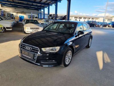 gebraucht Audi A3 Sportback 1,6 TDI Intense