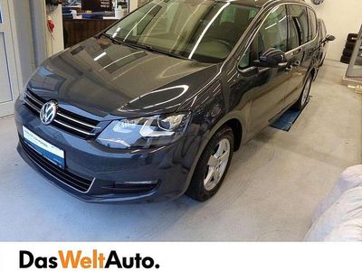 Mittelgrau normal Gebraucht 2015 VW Sharan Business Van / Kleinbus | € 25.900