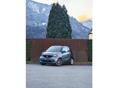 Grau Gebraucht 2019 Smart ForTwo Cabrio Prime Cabrio | € 13.900
