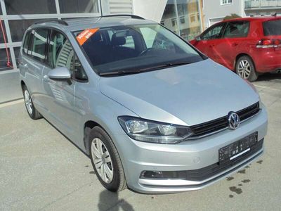 gebraucht VW Touran 1,6 SCR TDI