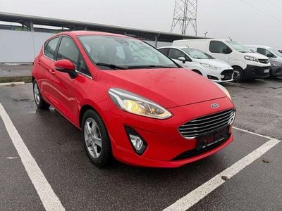 Rot Gebraucht 2018 Ford Fiesta Titanium Kleinwagen | € 11.490 (Fairer Preis)