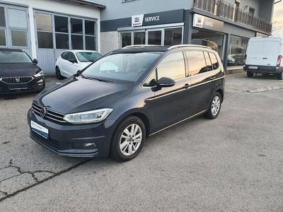 Gebraucht VW Touran Highline 150 PS (110 kW) 2020 Mittelgrau  normal Van / Kleinbus