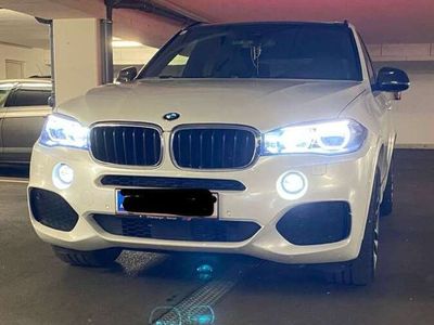 gebraucht BMW X5 xDrive30d Aut. Vollfolierung Diamond White