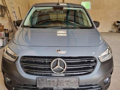 Grau Gebraucht 2023 Mercedes Citan 113 Kombi | € 23.000