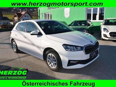 gebraucht Skoda Fabia 10 LED TEMPO KLIMA PARKSENSOREN HINTEN 1.Be