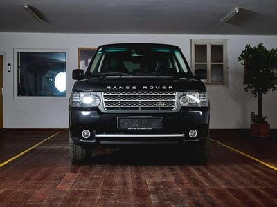Schwarz Gebraucht 2011 Land Rover Range Rover Vogue SUV | € 32.900