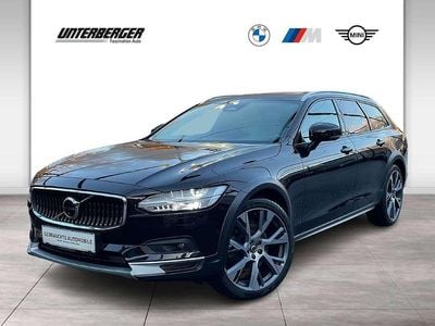 Schwarz Gebraucht 2022 Volvo V90 CC Ultimate Kombi | € 44.850