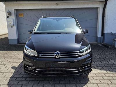 Gebraucht VW Touran Highline 150 PS (110 kW) 2023 Schwarz Van / Kleinbus