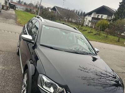 Schwarz Gebraucht 2015 VW Passat Alltrack Kombi | € 14.499