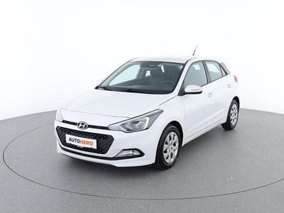 Gebraucht Hyundai i20 75 PS (55 kW) 2016 Weiß Limousine