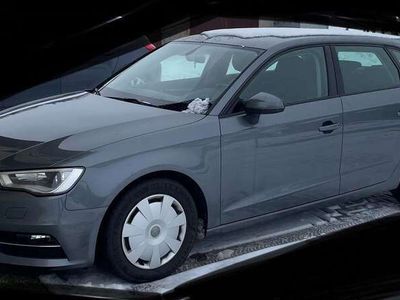 gebraucht Audi A3 Sportback Ambiente 1,6 TDI