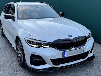 Weiß Gebraucht 2020 BMW 320 M Sport Kombi | € 44.980