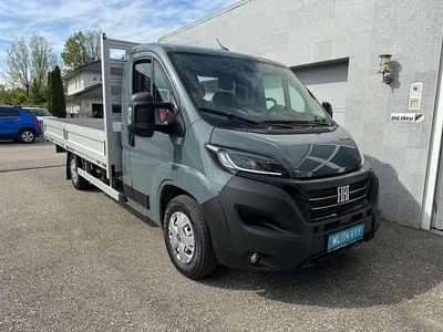 Grau Gebraucht 2024 Fiat Ducato Van | € 44.900