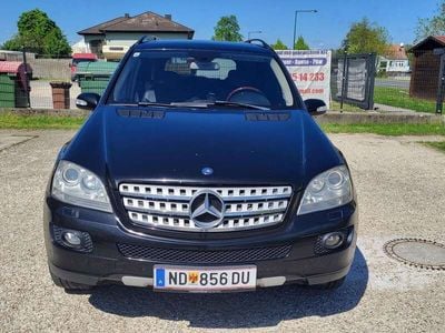Mercedes ML320