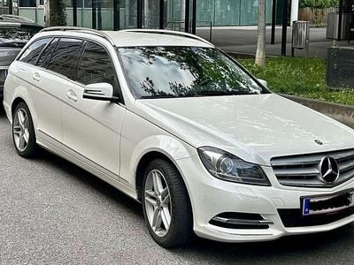 Mercedes C200