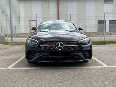 Gebraucht Mercedes E220 AMG line 200 PS (147 kW) 2022 Schwarz Limousine