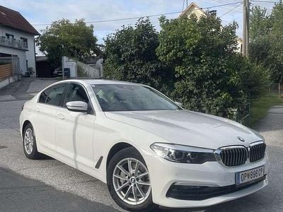 Weiß Gebraucht 2020 BMW 530e iPerformance Limousine | € 28.900