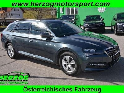 Gebraucht Skoda Superb 150 PS (110 kW) 2021 Grau Kombi