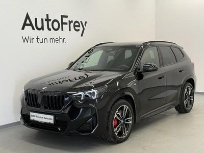 Schwarz Gebraucht 2025 BMW X1 Luxury Line SUV | € 51.890 (Teuer)