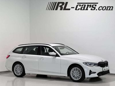 Weiß Gebraucht 2021 BMW 330e Sport Line Kombi | € 26.990 (Fairer Preis)