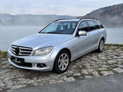 Silber Gebraucht 2010 Mercedes C200 Classic Limousine | € 8.990 (Teuer)
