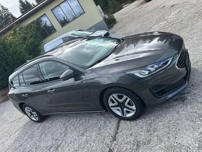 Silber Gebraucht 2022 Ford Focus Cool & Connect Kombi | € 16.900 (Fairer Preis)