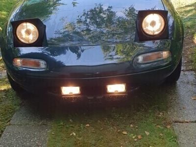 Dunkelgrün Gebraucht 1991 Mazda MX5 Cabrio | € 20.000
