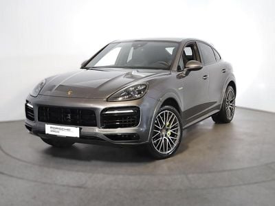 Mittelgrau metallic Gebraucht 2022 Porsche Cayenne SUV | € 75.900