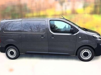 Gebraucht Citroën Jumpy Comfort 100 kW (136 PS) 2022 Grau Van / Kleinbus