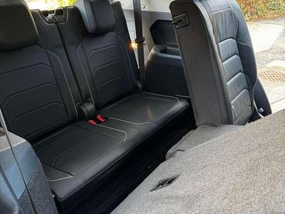 Grau Gebraucht 2020 VW Tiguan Allspace SUV | € 40.500 (Etwas zu teuer)