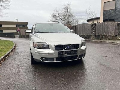 Gebraucht 2004 Volvo S40 Momentum Limousine | € 900