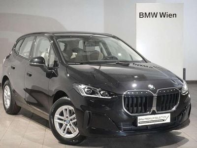 Schwarz Gebraucht 2025 BMW 218 Efficient Dynamics Van / Kleinbus | € 35.995 (Etwas zu teuer)