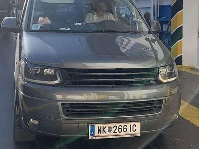 Silber Gebraucht 2011 VW Caravelle Comfortline Van / Kleinbus | € 28.000