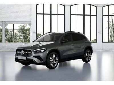 Gebraucht Mercedes GLA180 Edition 136 PS (100 kW) 2025 Mountaingrau metallic SUV