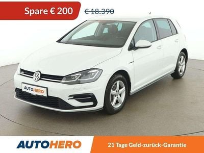 Weiß Gebraucht 2019 VW Golf VII Highline Kleinwagen | € 18.190 (Etwas zu teuer)