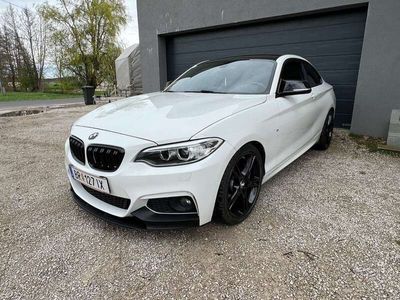 BMW 220